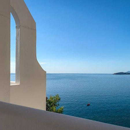 Muses Seaside Villas Parálion Ástros Extérieur photo
