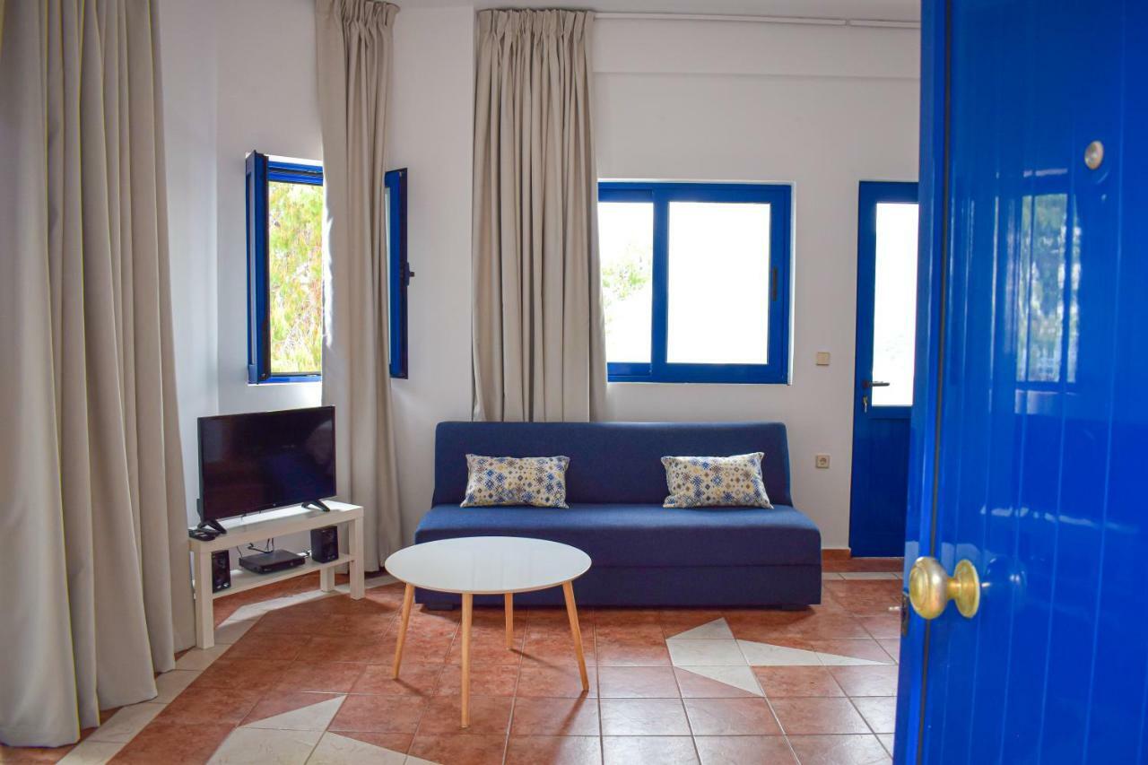 Muses Seaside Villas Parálion Ástros Extérieur photo
